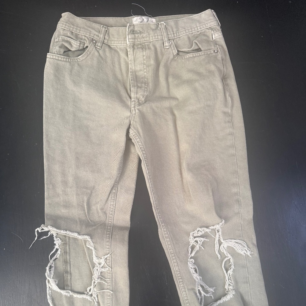 free people Maggie mid rise straight leg jean size 27, khaki green